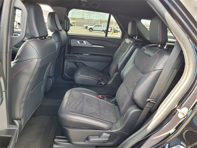 Certified 2025 Ford Explorer ST image 10