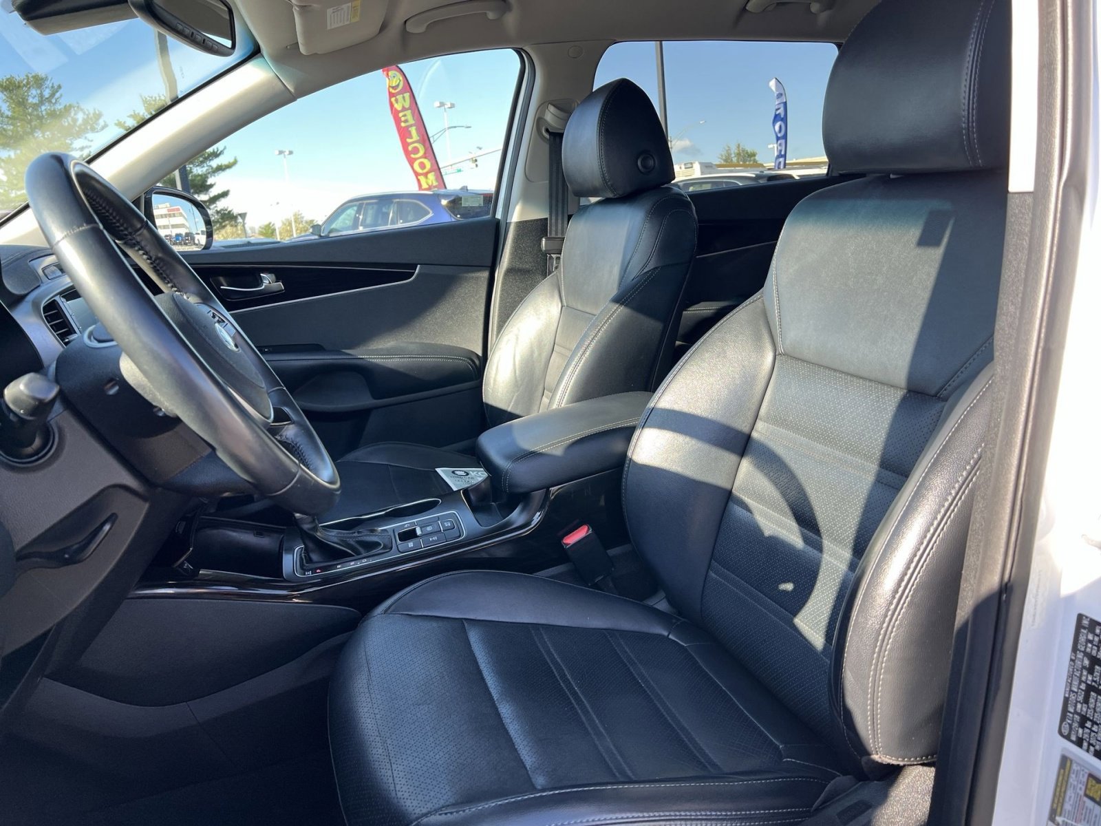 Used 2019 Kia Sorento EX image 13