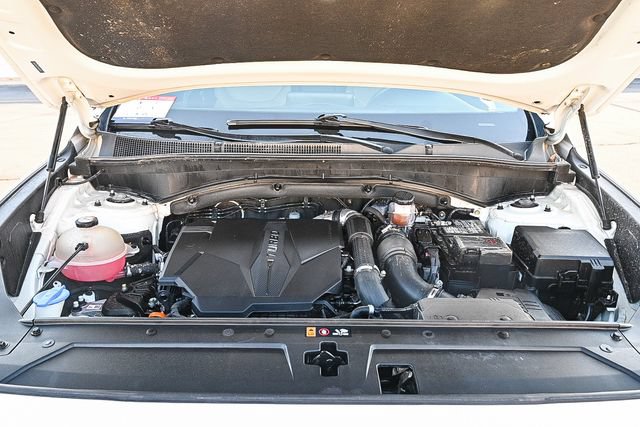 Used 2023 Hyundai Santa Fe Limited FWD image 31