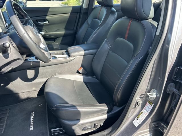 Used 2022 Nissan Sentra SR w/ SR Premium Package FWD image 30