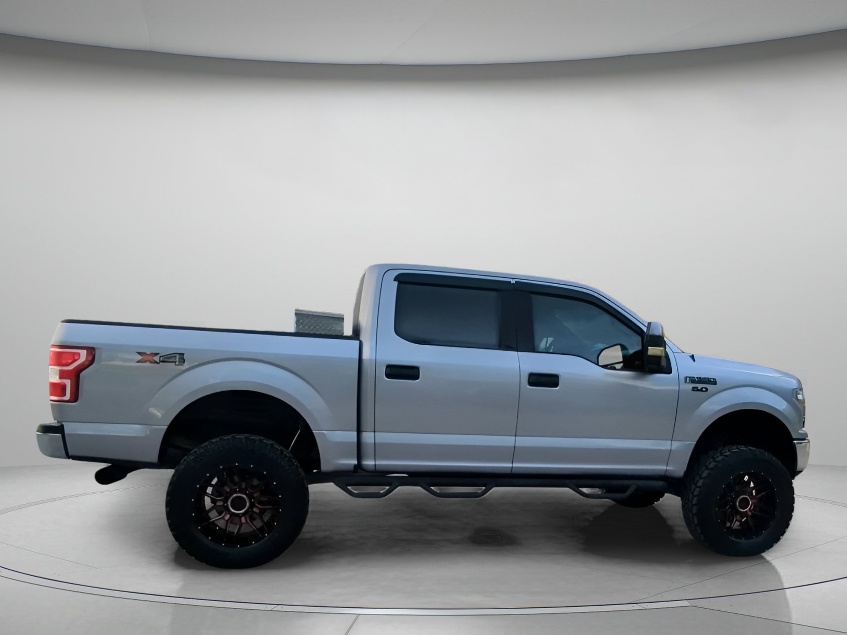 Certified 2020 Ford F150 XLT w/ Equipment Group 301A Mid AWD/4WD image 31