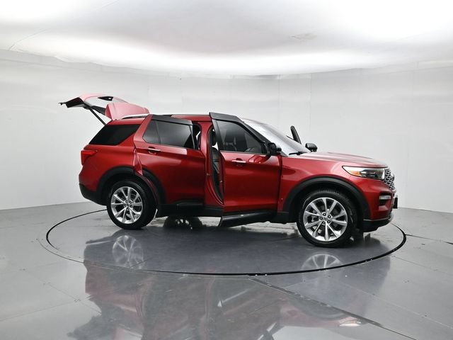 Certified 2021 Ford Explorer Platinum w/ Equipment Group 601A AWD/4WD image 53