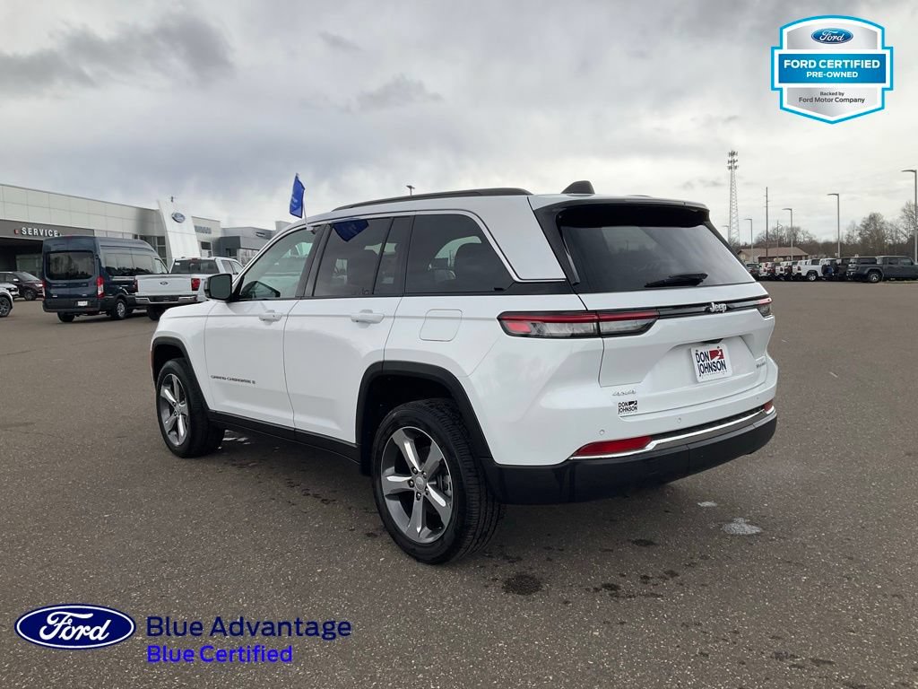 Used 2025 Jeep Grand Cherokee Limited AWD/4WD image 25