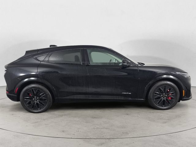 Certified 2025 Ford Mustang Mach-E Premium w/ Sport Appearance Package AWD/4WD image 4