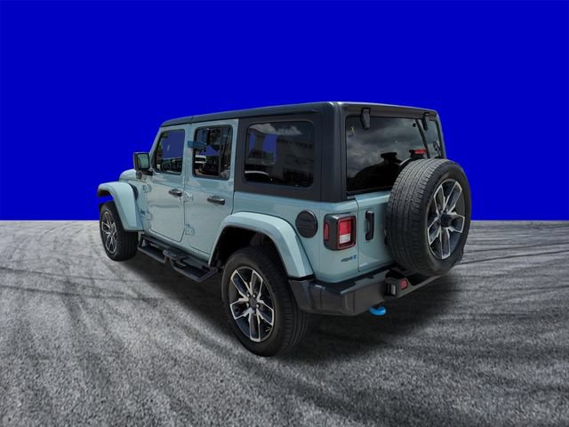 Used 2024 Jeep Wrangler Unlimited w/ LED Headlamp & Fog Lamp Group AWD/4WD image 6