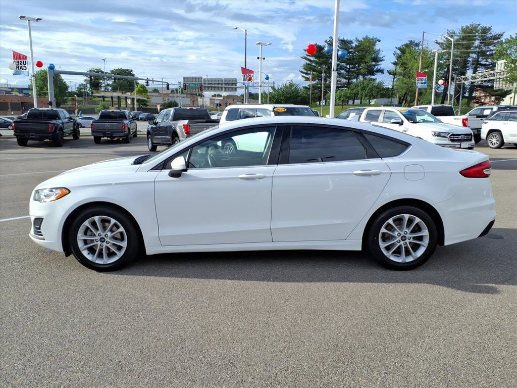Certified 2020 Ford Fusion SE FWD image 2