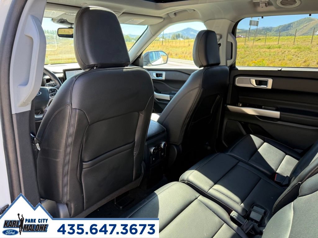 Certified 2022 Ford Explorer Limited w/ Equipment Group 301A AWD/4WD image 27