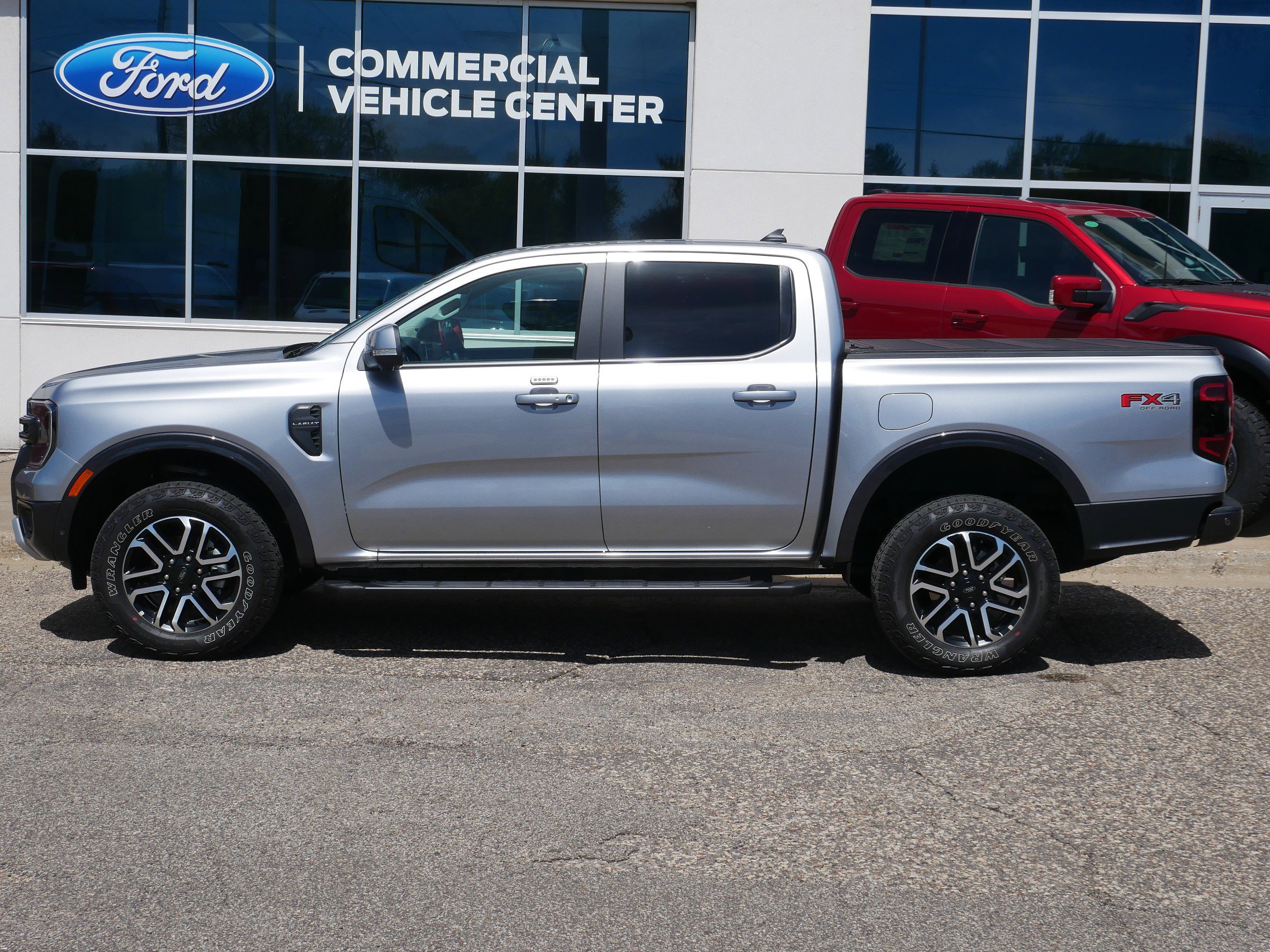 Certified 2024 Ford Ranger Lariat w/ FX4 Off-Road Package AWD/4WD image 26