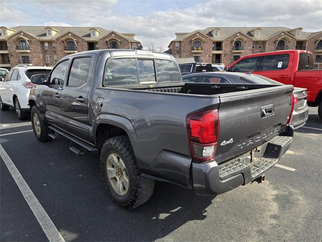 Used 2022 Toyota Tacoma SR video 2