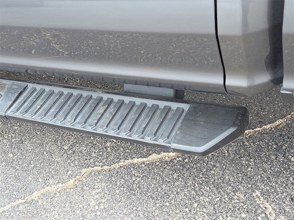 Certified 2022 Ford F250 XL w/ STX Appearance Package image 18