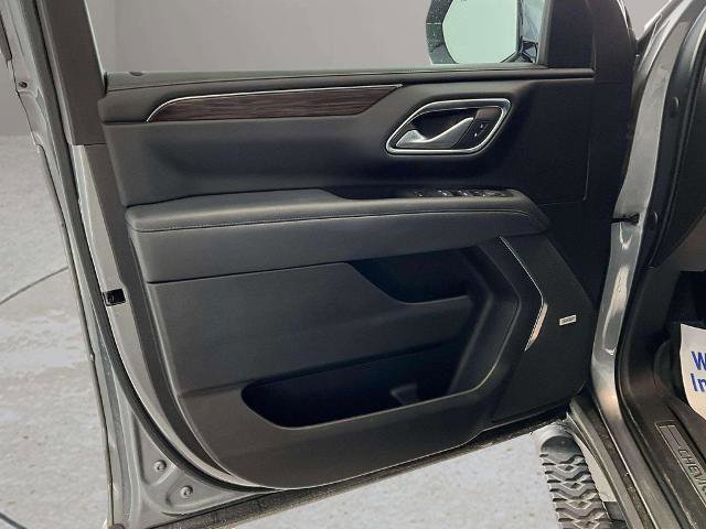 Used 2022 Chevrolet Tahoe Z71 w/ Luxury Package image 14