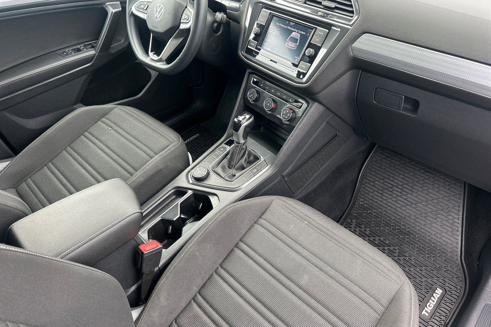 Used 2022 Volkswagen Tiguan S image 17