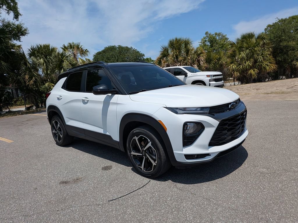Used 2023 Chevrolet TrailBlazer RS AWD/4WD image 38