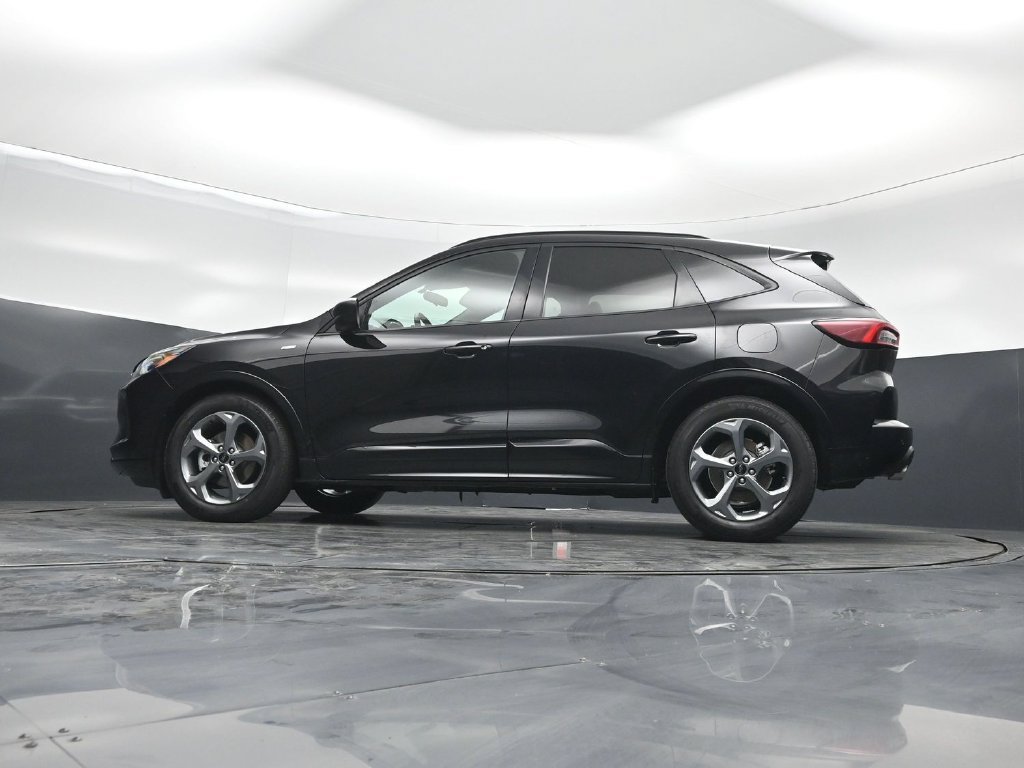 Certified 2023 Ford Escape ST-Line w/ Tech Pack #1 FWD image 49