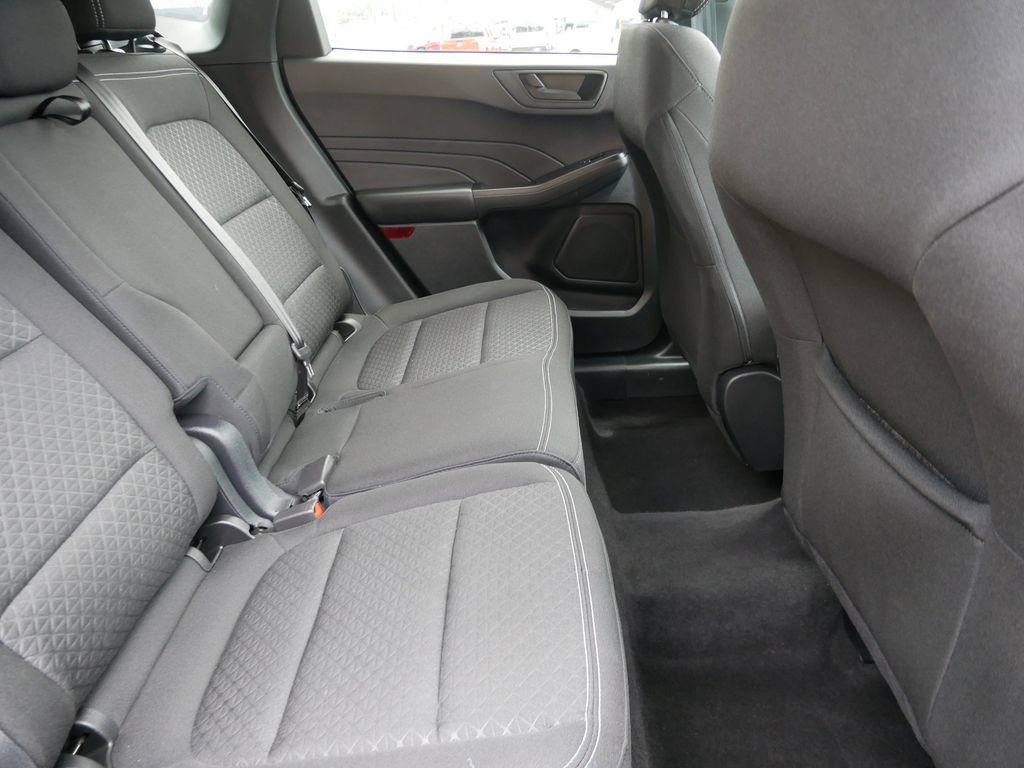 Certified 2025 Ford Escape Active w/ Cold Weather Package AWD/4WD image 11