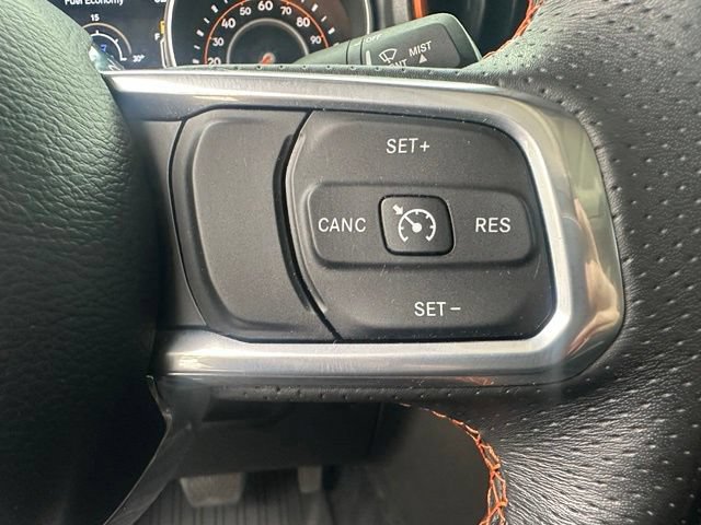Used 2023 Jeep Gladiator Mojave AWD/4WD image 24