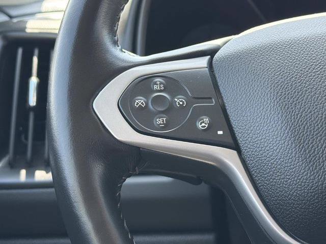 Used 2022 Chevrolet Colorado LT w/ Luxury Package RWD image 12