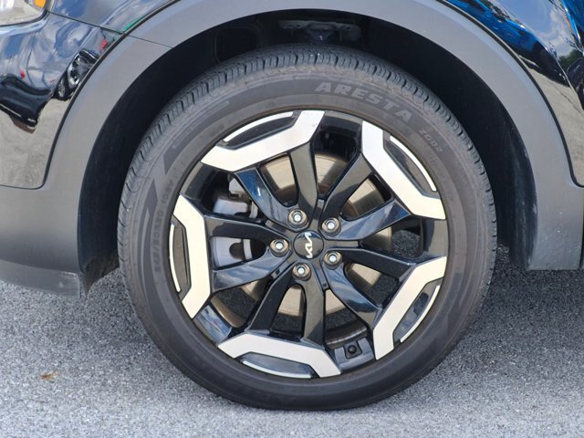 Used 2025 Kia Telluride S FWD image 10