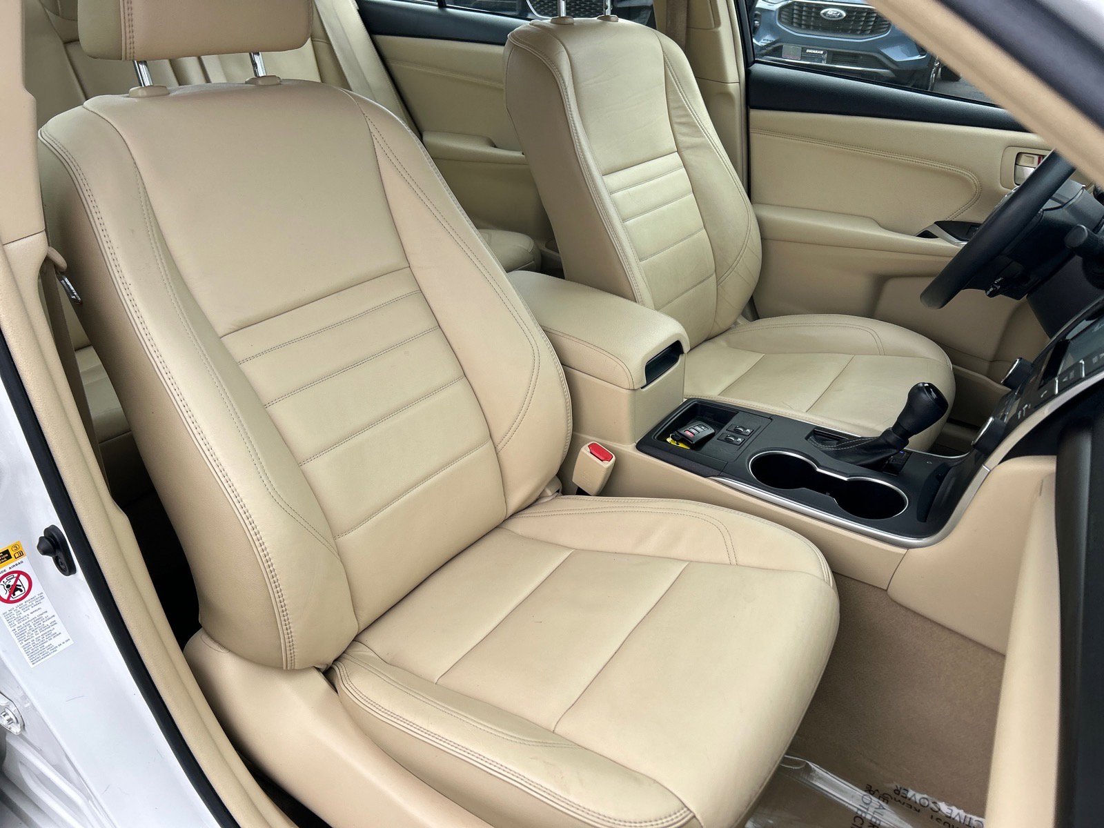 Used 2017 Toyota Camry XLE image 15