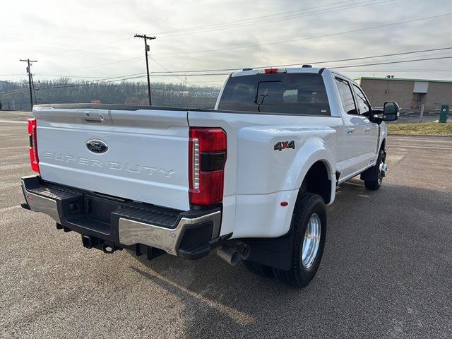 Certified 2024 Ford F350 Lariat w/ Lariat Ultimate Package image 5