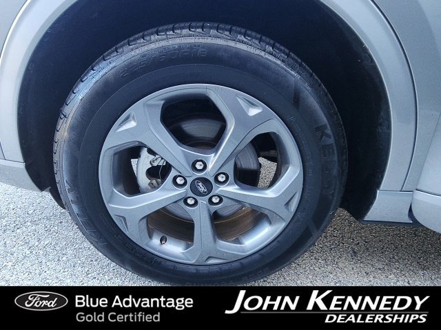 Certified 2024 Ford Escape ST-Line AWD/4WD image 33