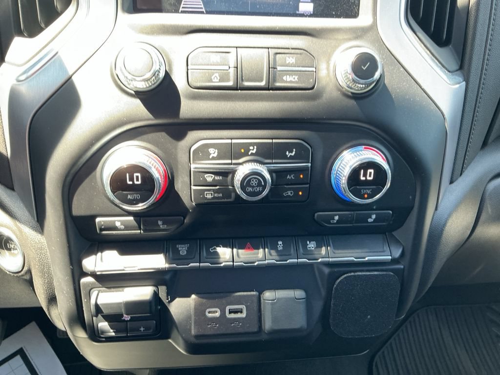 Used 2022 GMC Sierra 3500 SLE w/ SLE Convenience Package AWD/4WD image 20