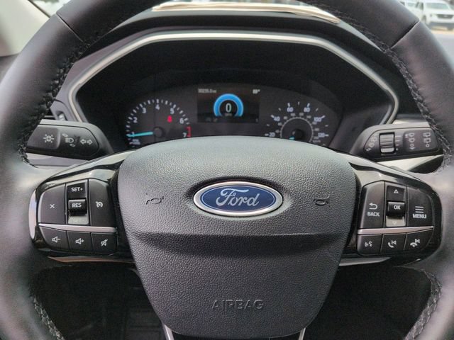 Certified 2022 Ford Escape SE w/ Cold Weather Package AWD/4WD image 32