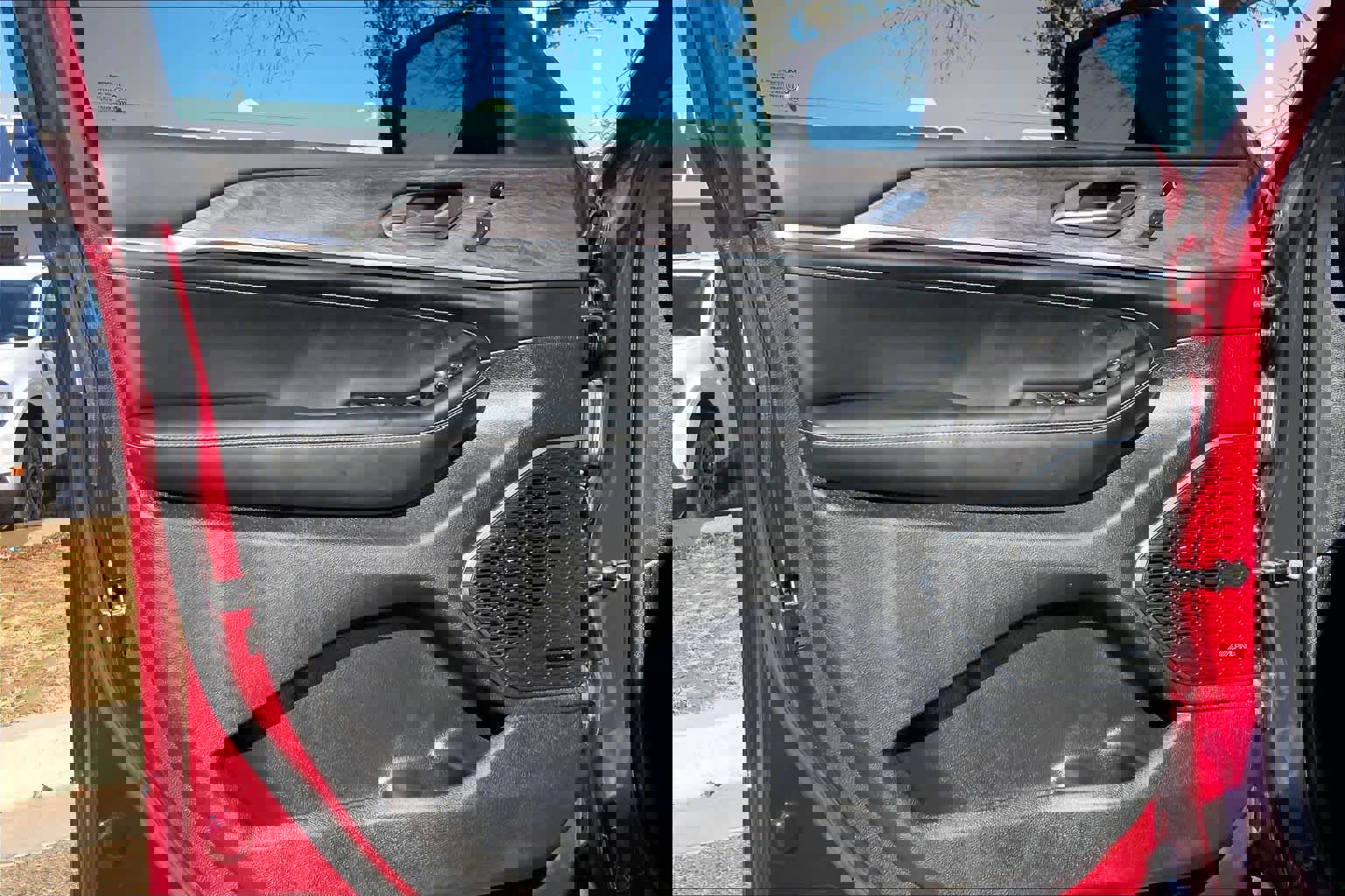 Used 2025 Jeep Grand Cherokee L Overland w/ Luxury Tech Group IV image 21