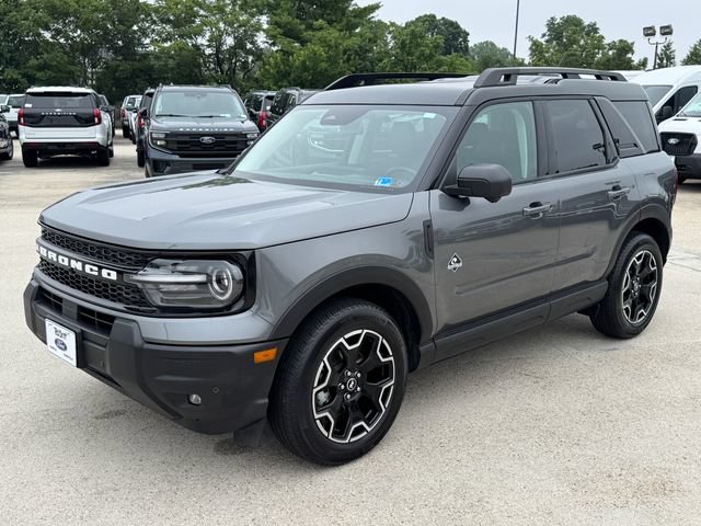 Certified 2025 Ford Bronco Sport Outer Banks w/ Outer Banks Tech Package+ AWD/4WD image 12