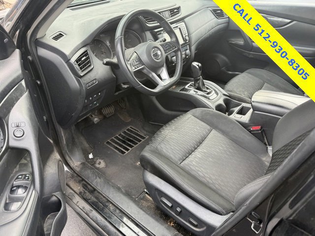 Used 2019 Nissan Rogue SV image 9