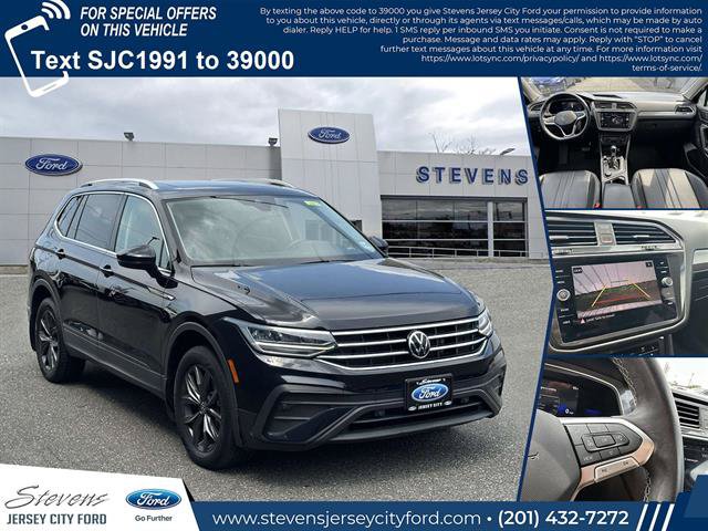 Used 2022 Volkswagen Tiguan SE AWD/4WD image 1