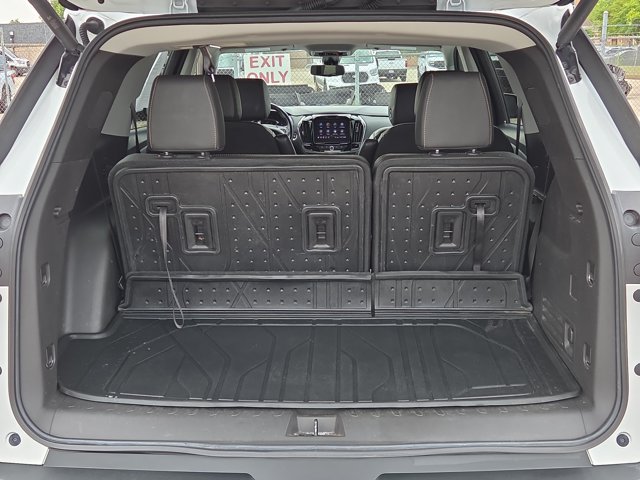 Used 2021 Chevrolet Traverse RS w/ LPO, Floor Liner Package FWD image 15