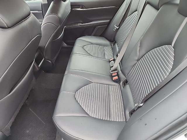 Used 2023 Toyota Camry SE image 11