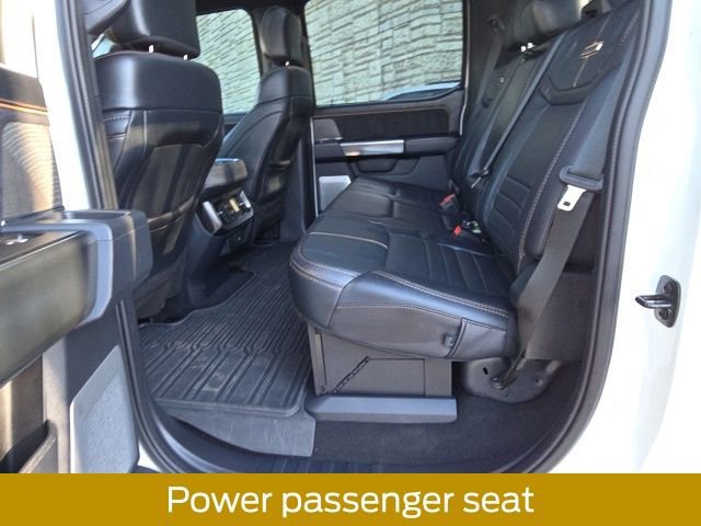 Certified 2024 Ford F350 Platinum w/ FX4 Off-Road Package image 37