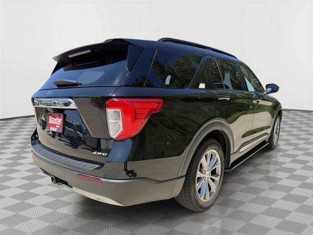 Certified 2023 Ford Explorer XLT w/ Equipment Group 202A AWD/4WD image 7