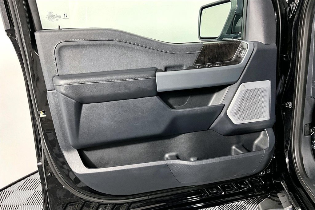 Certified 2023 Ford F150 Lariat w/ Equipment Group 502A High AWD/4WD image 23