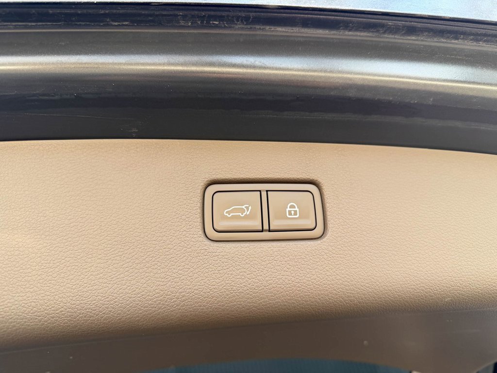 Used 2021 Genesis GV80 3.5T w/ Prestige Package 07 image 18