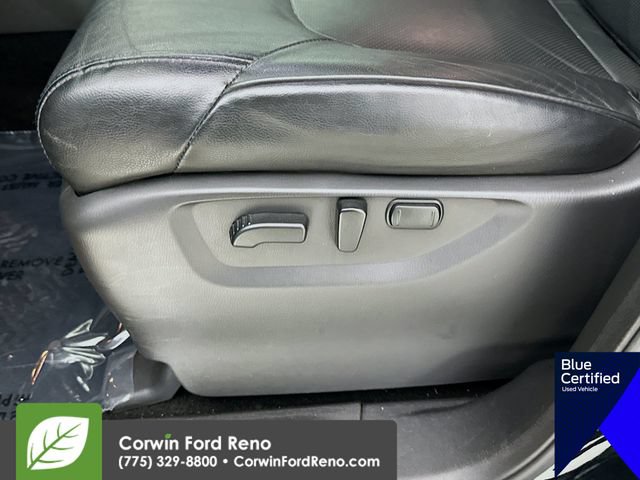 Used 2022 Nissan Armada SL w/ Captain's Chairs Package AWD/4WD image 22