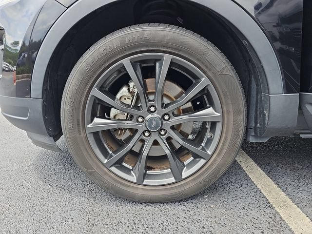 Certified 2019 Ford Explorer XLT w/ Equipment Group 202A FWD image 36