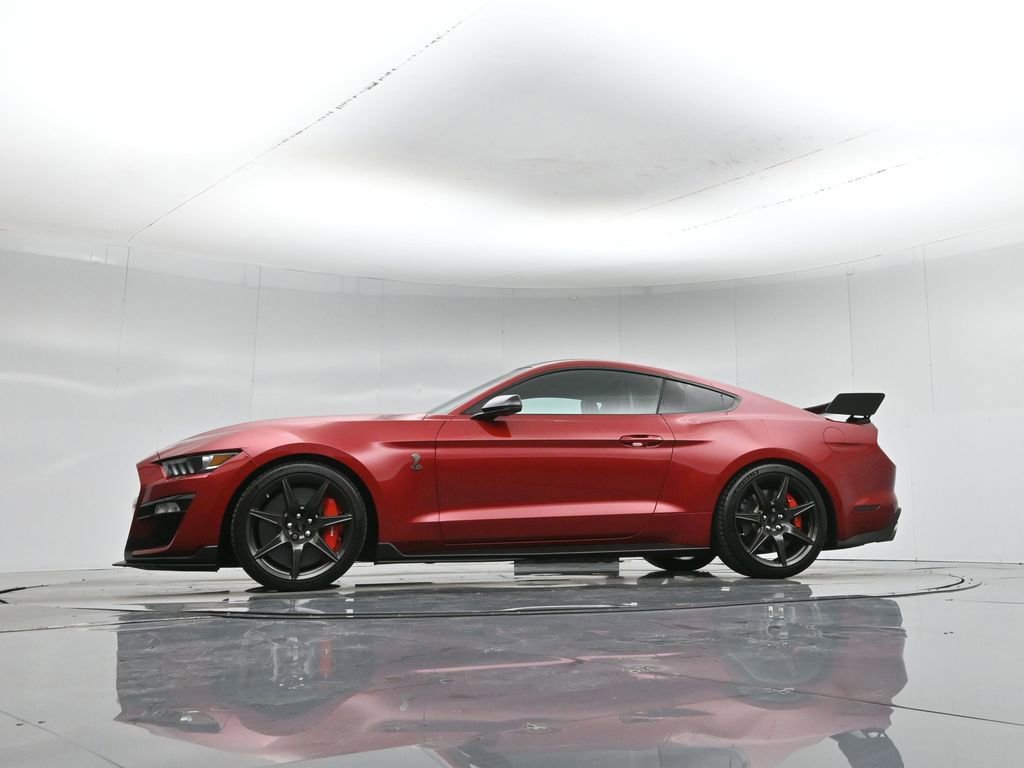 Certified 2021 Ford Mustang Shelby GT500 w/ Carbon Fiber Track Pack image 24