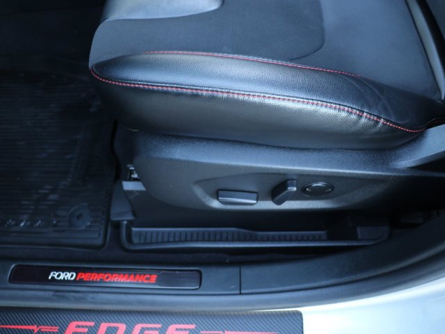 Certified 2024 Ford Edge ST w/ Equipment Group 401A AWD/4WD image 22