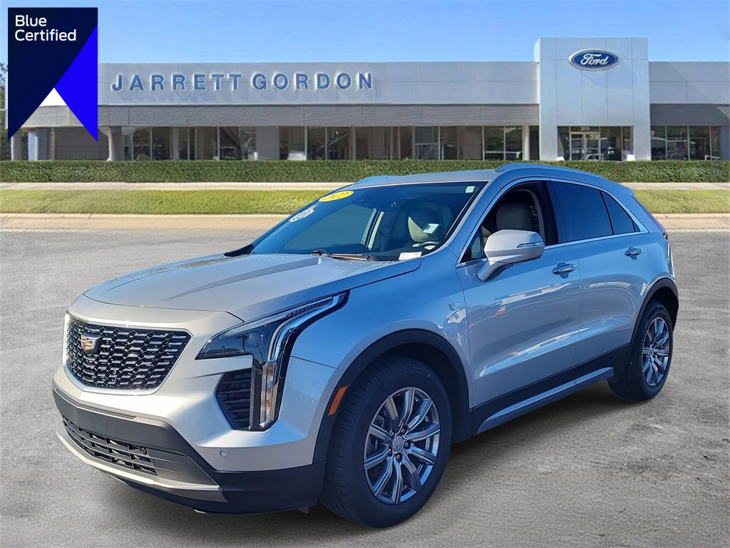 Used 2022 Cadillac XT4 Premium Luxury w/ Safety Alert Package image 1