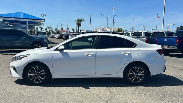 Used 2024 Kia Forte LXS FWD image 7