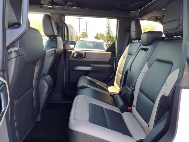 Certified 2023 Ford Bronco Wildtrak AWD/4WD image 11