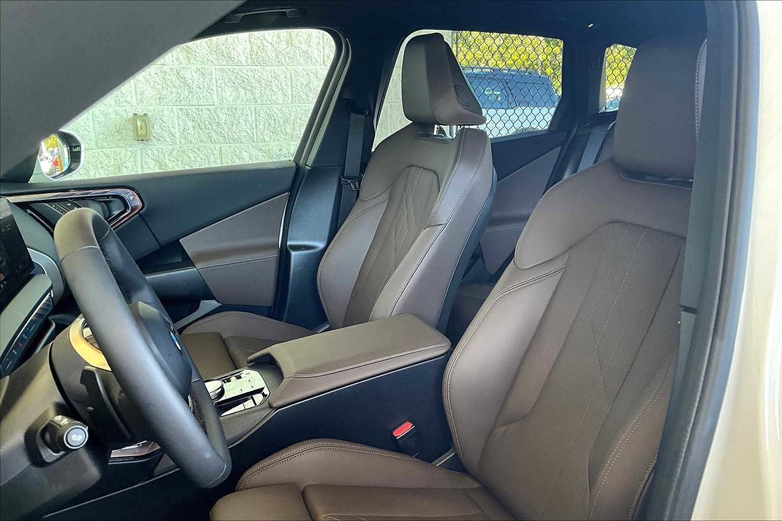 Used 2025 BMW X3 xDrive30i w/ Premium Package image 9