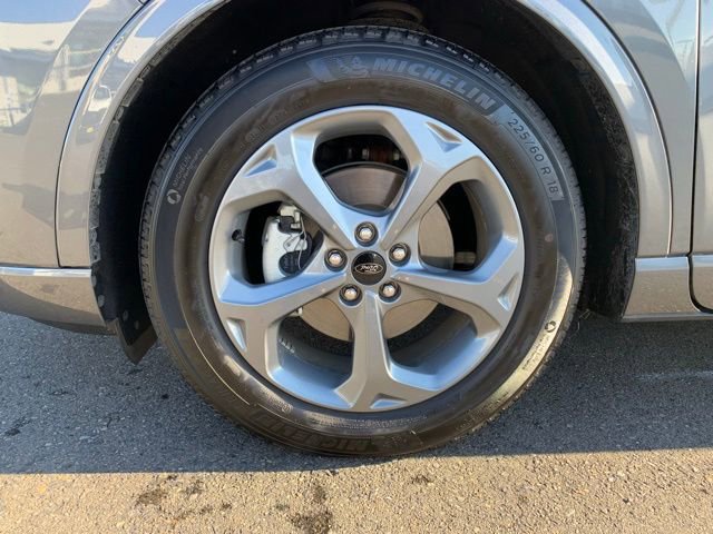 Certified 2024 Ford Escape ST-Line w/ Equipment Group 301A image 11