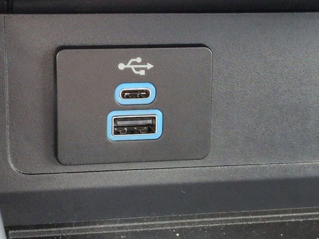 Certified 2025 Ford Mustang Premium image 21