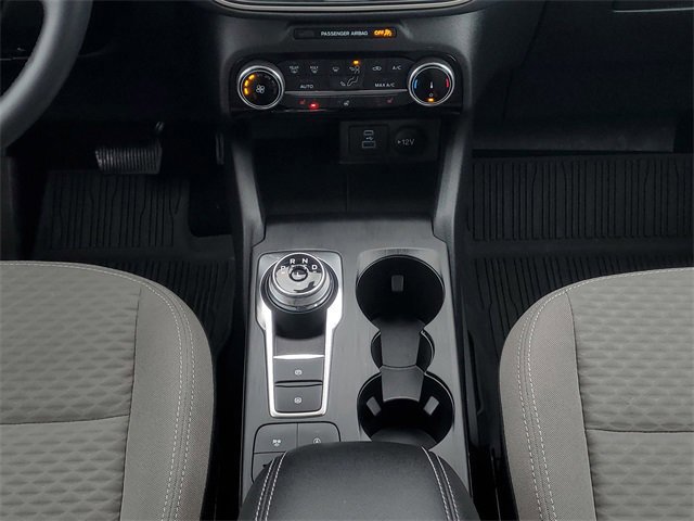 Certified 2022 Ford Escape SE w/ Cold Weather Package image 31