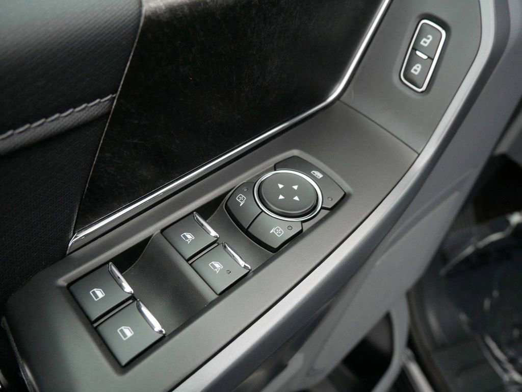 Certified 2022 Ford F150 XLT w/ Equipment Group 302A High image 11