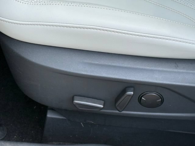 Certified 2022 Ford Mustang Mach-E Premium AWD/4WD image 8